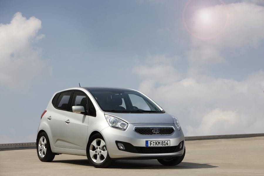  Kia Venga 2010 года  (фото 149 из 199)